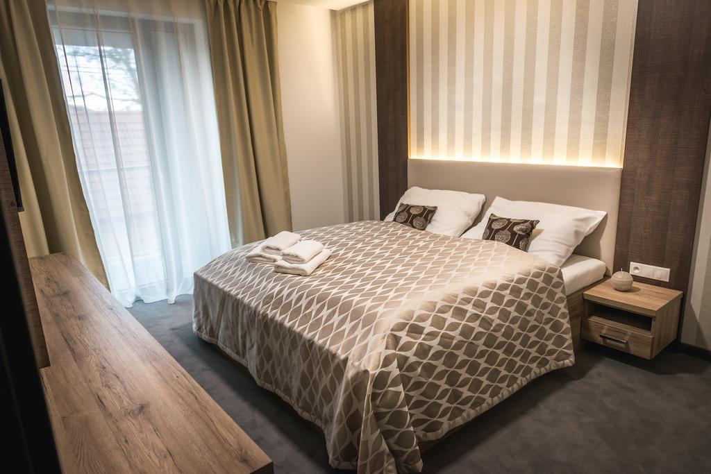 Guest House Frizzante Turčianske Teplice エクステリア 写真